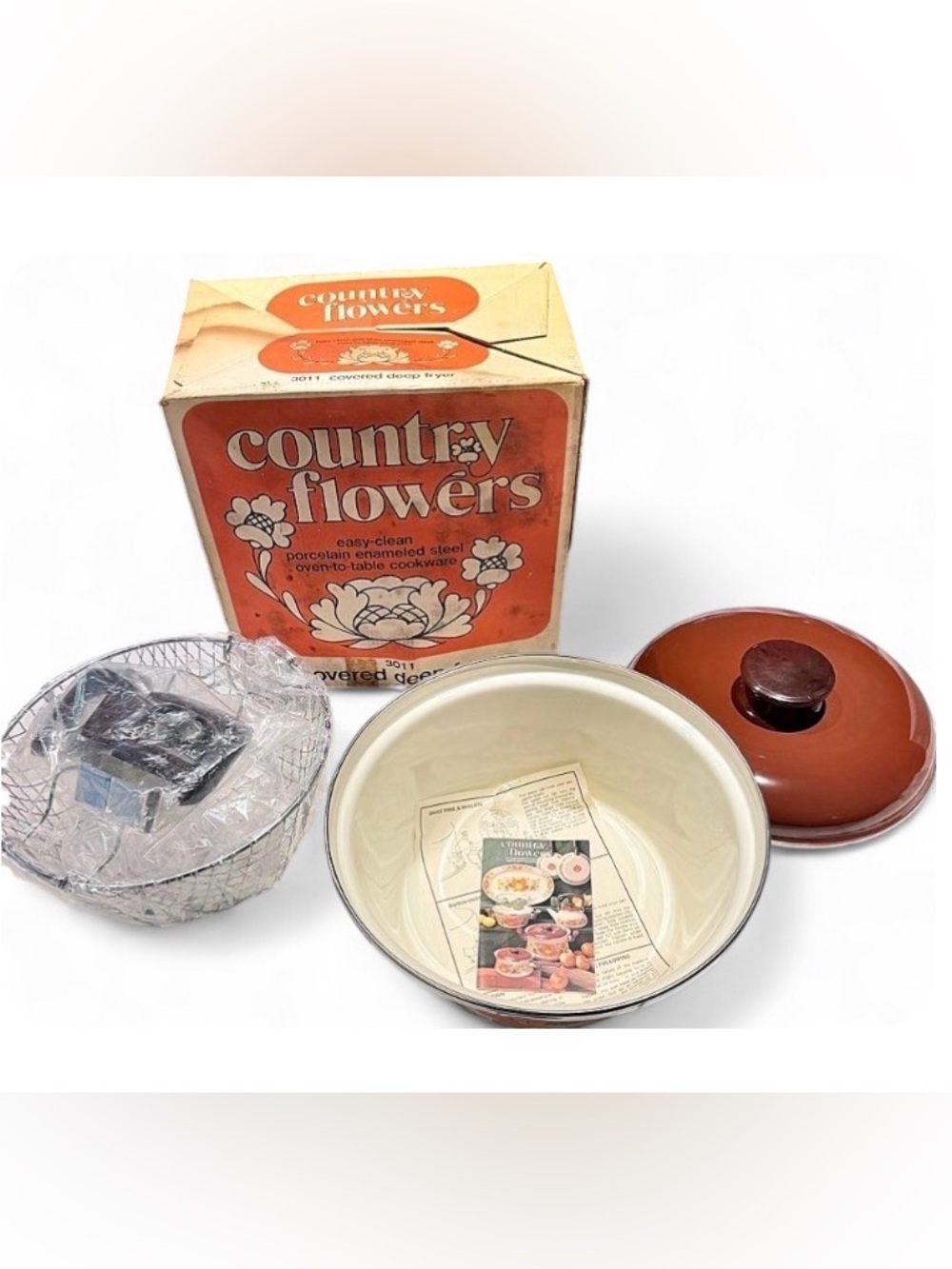 Vintage 1970s Sanko Ware Country Flowers Covered Deep Fryer Set Model 3011 NOS